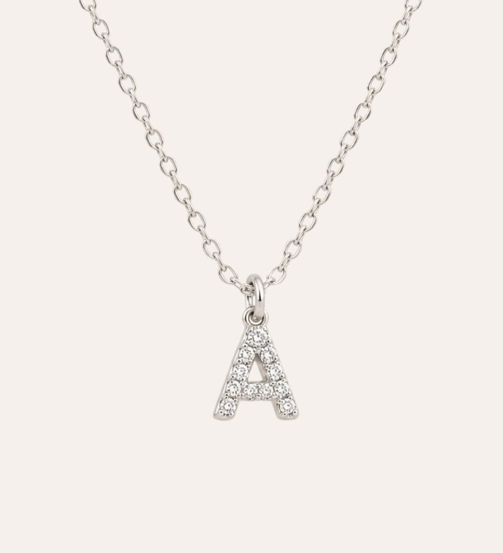 Rizo bokstavshalsband med kristaller, silverfärgat med bokstaven A