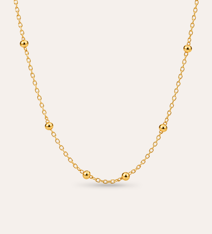 Rizo Dew Drops Necklace med guldbeläggning och små polerade kulor