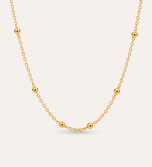 Rizo Dew Drops Necklace med guldbeläggning och små polerade kulor