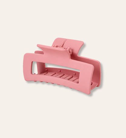 Rizo hårklämma medium i dusty pink, matt med säkert grepp för alla hårtyper